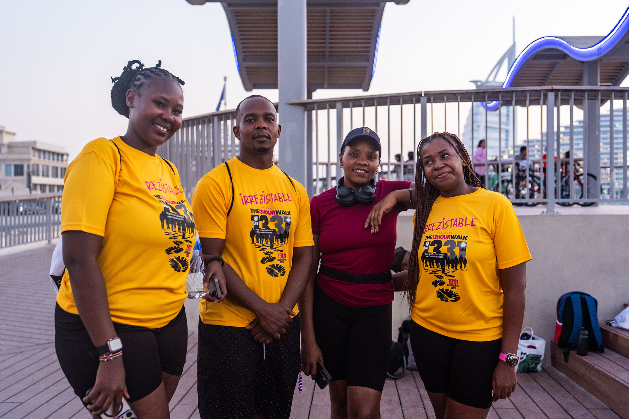 Irrezistable community walk photo